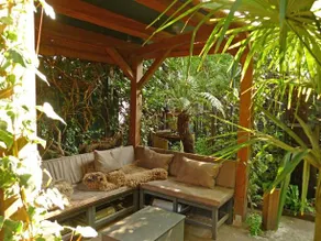 Garden Suite Centre - Image 5