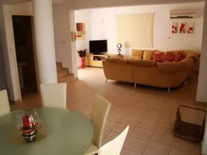 Blue River Apartment - Image 2