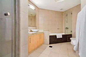 Bespoke Residences - 2 Bedroom Apartment with Beach Access 412 - Image 5