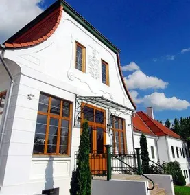 Bánó Mária Kastélyszálló - Image 4