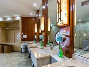 Wufu Wangjiao Hotel - Image 3