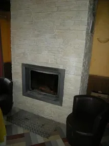Hotel Gites Des Touristes - Image 4