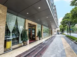 Nandu Hotel - Image 2