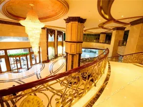 Milan Hotel - Image 4