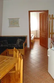 Eman Apartmanház - Image 2