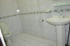 Elegant Palace Guest House - Image 5