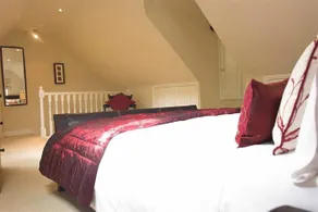 Charters B&B Chichester - Image 3