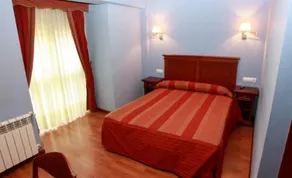 Hostal Torres - Image 4