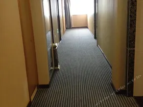 Anfeng Royal Business Hotel - Image 3