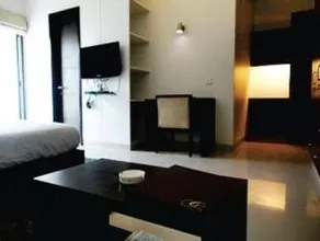 Cozy Inn - Image 3
