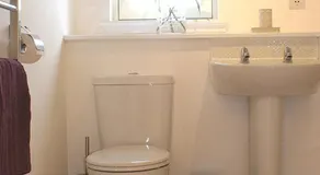 Glendevon Apartment - Image 3
