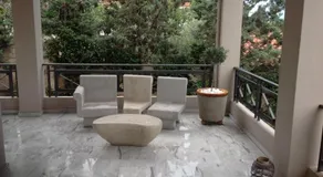 Suite with garden - Image 2
