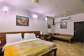 Lago Villa Home Stay - Image 2