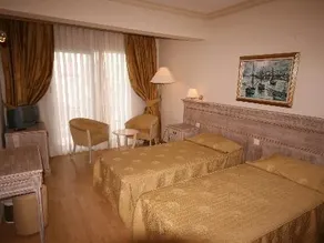Hotel Sun Club - Image 2