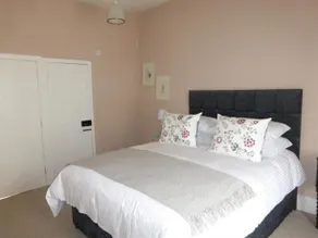 Home Farm House - Image 2