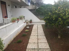 Antigone Holiday House - Image 5