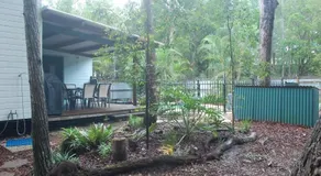 1 Naiad Court - Lowset Family Home With Swimming Pool And Covered Deck Pet Friendly - Image 4