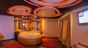 Motel Aquarius (Adults Only) - Image 4