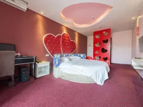 Red Ant Hotel (Xinxiang Normal University Pangdonglai) - Image 5