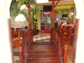 Hotel Rosa - Image 2