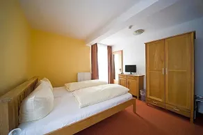 Hotel zum alten Kornspeicher - Image 2