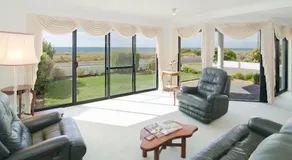 Bayside Beauty - Image 2