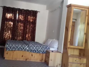 Zagoo Deluxe Guest House - Image 5