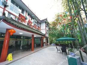E'mei Mountain Cuizhu Hotel - Image 2