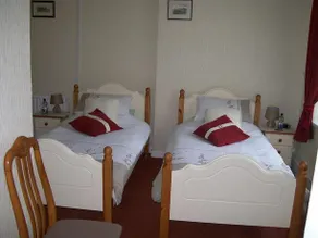 Keepers Cottage - Image 4