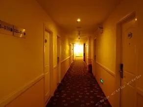 Home Inn Xining South Avenue 11Th High School - Image 3