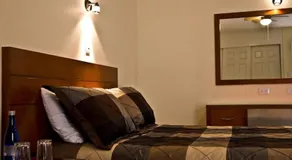 Hotel All Rich Suites - Image 5