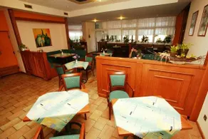 Park Hotel Intenzíva - Image 5