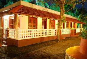 Seashell Harish Beach Home - Image 2