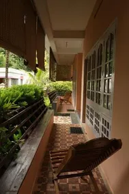Mundakal Paradise - Image 4