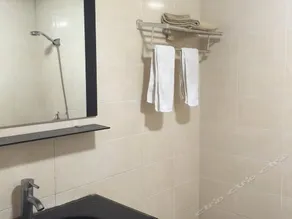 Huibin Hotel - Image 5