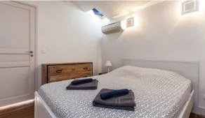Magnifique Duplex Climatise En Centre Ville - Image 5