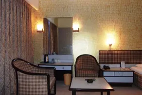 BLUEHILL HOTEL - Image 3
