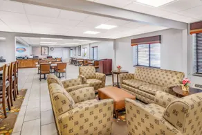 Baymont by Wyndham Champaign - Image 4