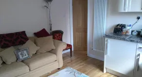 Canterbury Cottage - Image 4