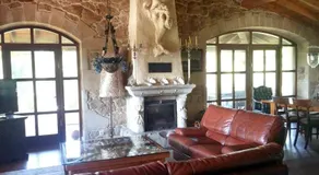 Charming Villa In Riveira With Private Pool 260 M2 - Image 3
