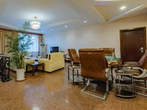 Sichuan Chaoyang Lake Hotel - Image 4