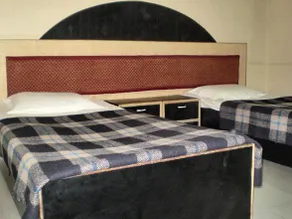 Rose Home Stay - Image 5