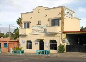 White Sand Hotel And Spa - Image 2