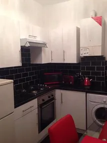 Edgware Road Central Location - Image 5