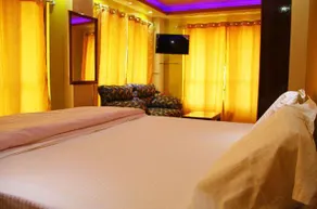 Ross View Hotel And Resort - Image 5