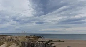 Seaside Haven - Image 2