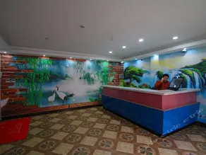 Shanghai Ruichun Fashion Hotel - Image 2