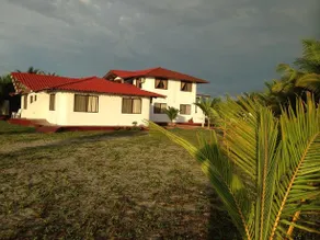 La Playa Lodge - Image 2