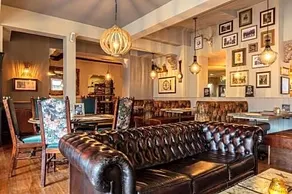 The Kings Arms and Royal Hotel - RelaxInnz - Image 2