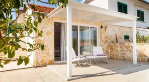 House Nikita - Image 4